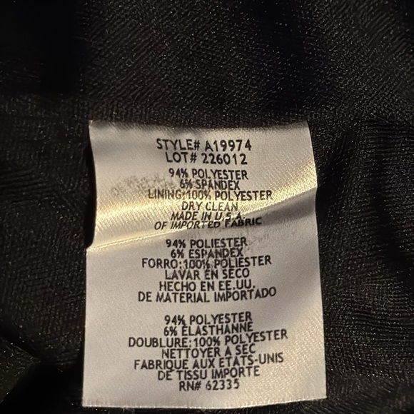 Betsy & Adam black off the shoulder back cascade and exposed zip Sz 8 gown new - Picture 13 of 13